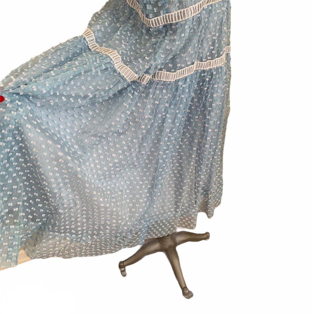 Elegant Blue Lace Dress - Picture 5 of 12